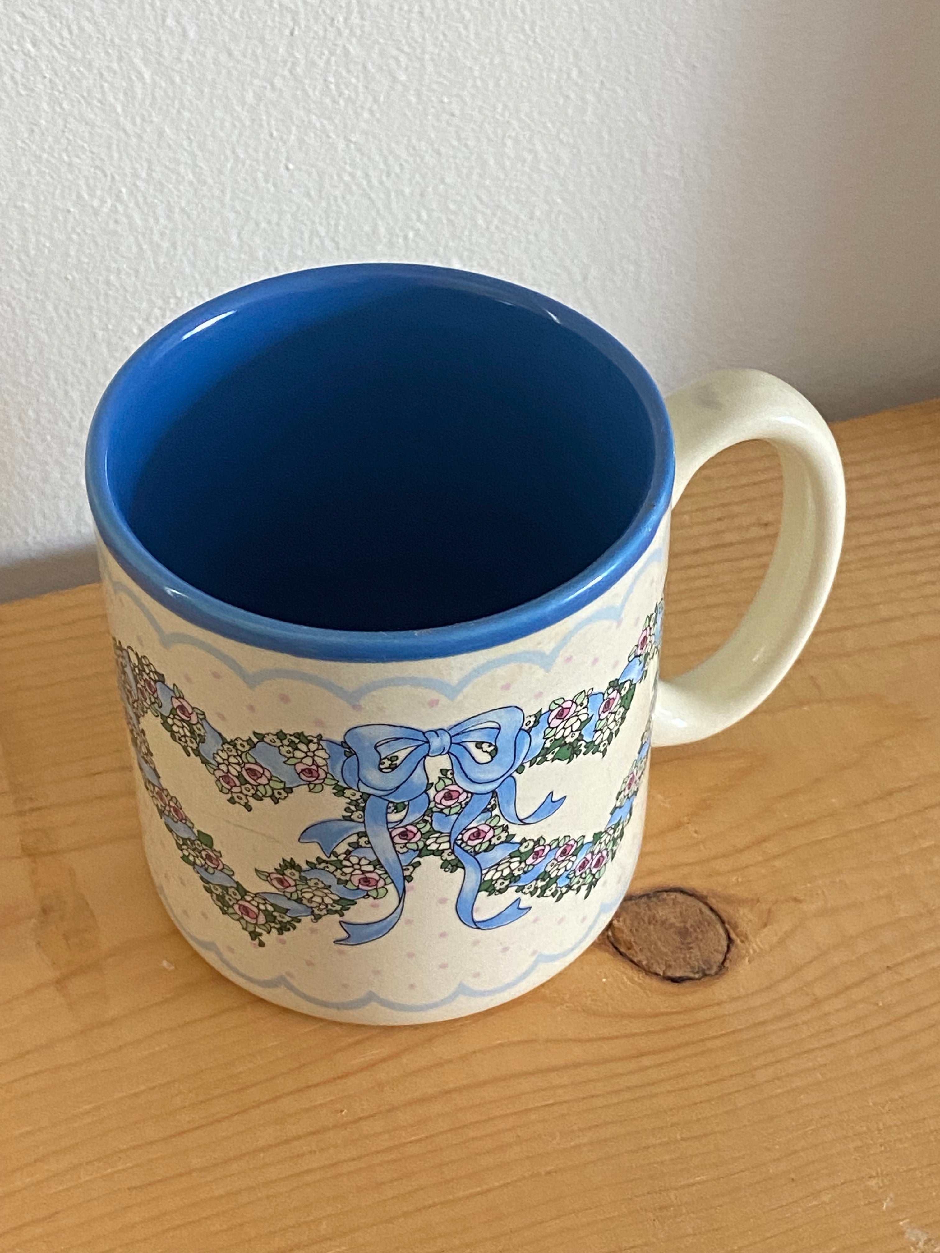Bow Mug