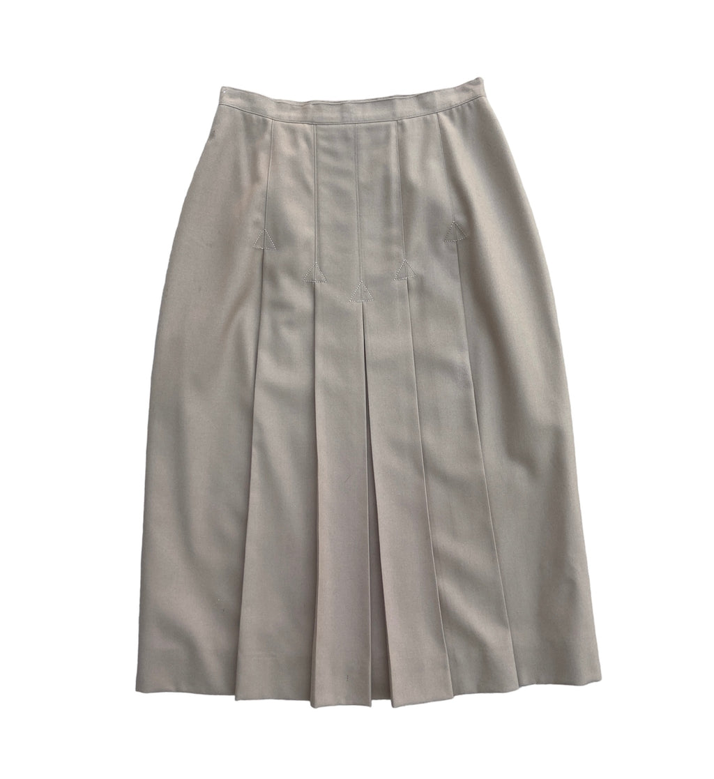 (4) Pleated Skirt